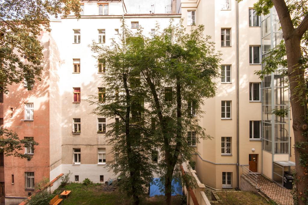 Chill Hill Apartments Prag Rum bild